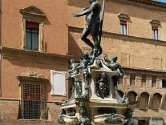 Piazza del Nettuno 04