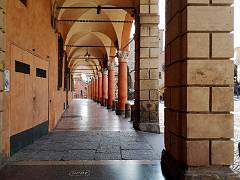 Piazza e complesso santo Stefano 02