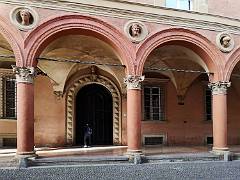 Piazza e complesso santo Stefano 14