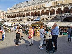 Palazzo della ragione 01