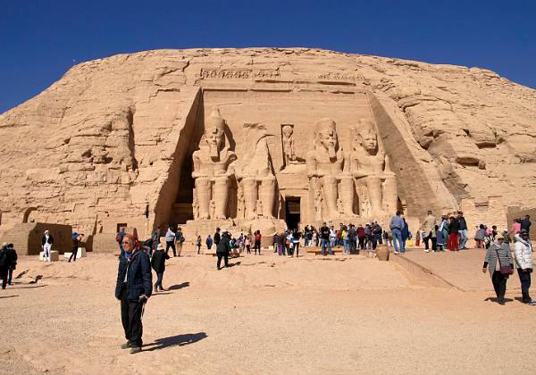 Abou Simbel, Temples de Ramsès II et de Néfertari