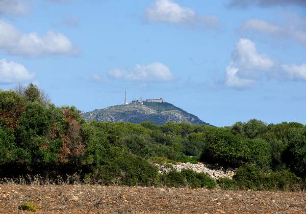 El Toro, 361 m