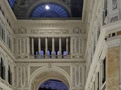 La Galleria Umberto I 10