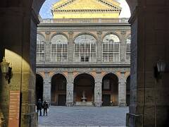 Piazza del plebiscito- Palazzo reale 09