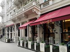 Café Sacher 02