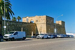 Castello Normanno Svevo di Bari 01