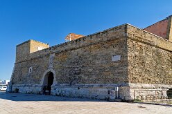 Castello Normanno Svevo di Bari 04
