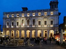 Piazza Vecchia 10